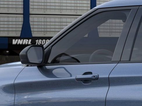New 2026 Ford Explorer Active RWD image 20