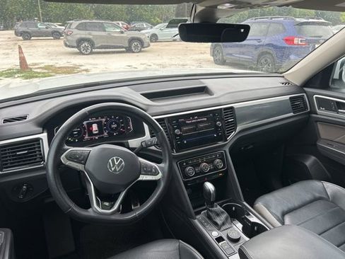 Used 2023 Volkswagen Atlas SEL Premium AWD/4WD image 16
