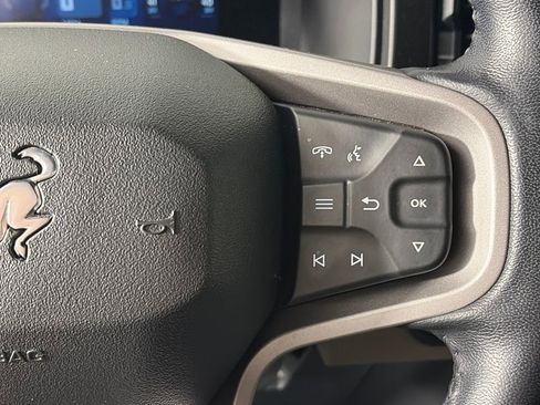 Used 2023 Ford Bronco Wildtrak image 17