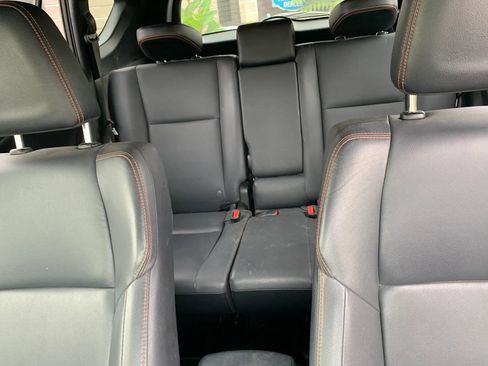 Used 2017 Toyota RAV4 SE FWD image 9