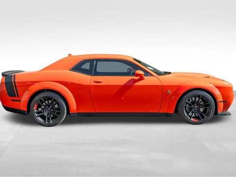Used 2023 Dodge Challenger R/T Scat Pack RWD image 3