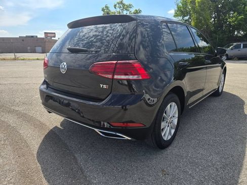 Used 2018 Volkswagen Golf S FWD image 3