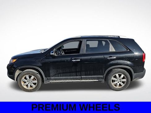 Used 2012 Kia Sorento LX w/ Convenience Pkg image 8