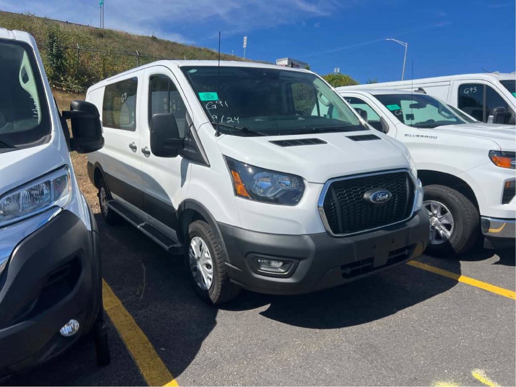 Used 2025 Ford Transit 250 Low Roof w/ Exterior Upgrade Package RWD image 1