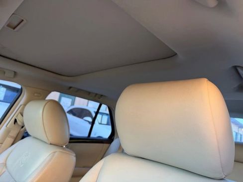 Used 2009 Cadillac DTS image 22