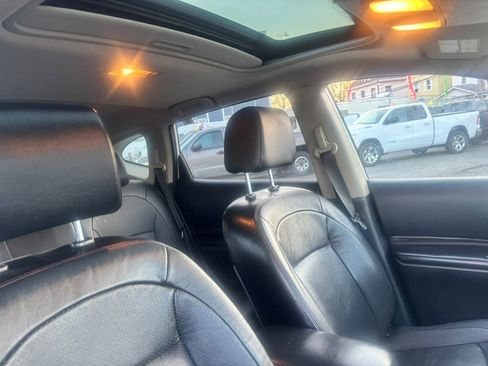 Used 2012 Nissan Rogue SL AWD/4WD image 33