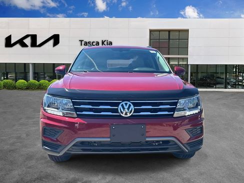Used 2019 Volkswagen Tiguan SE AWD/4WD image 2
