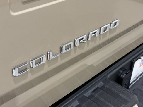 Used 2021 Chevrolet Colorado Z71 image 33