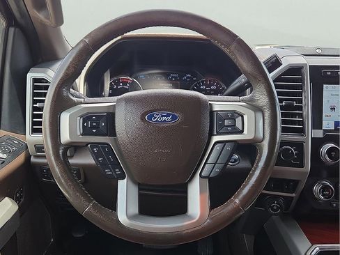 Used 2020 Ford F250 King Ranch w/ King Ranch Ultimate Package AWD/4WD image 14