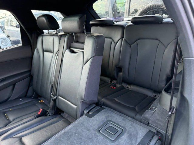 Used 2017 Audi Q7 3.0T Premium Plus AWD/4WD image 7