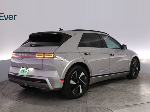 Used 2025 Hyundai Ioniq 5 Limited RWD image 3