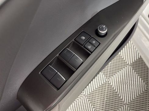 Used 2023 Toyota Camry XSE image 35