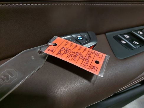 Used 2023 BMW 540i xDrive w/ M Sport Package image 37