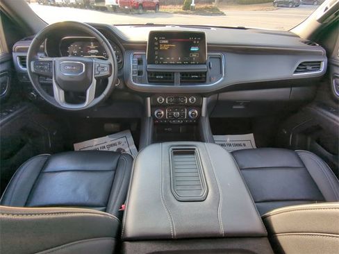 Certified 2024 GMC Yukon SLT image 19