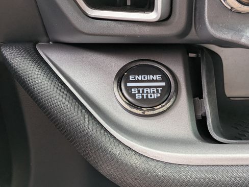 Used 2022 Ford Bronco Sport Outer Banks w/ Tech Package AWD/4WD image 29