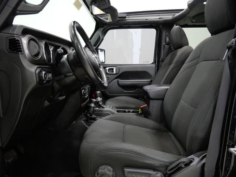 Used 2022 Jeep Wrangler Unlimited Sport AWD/4WD image 13