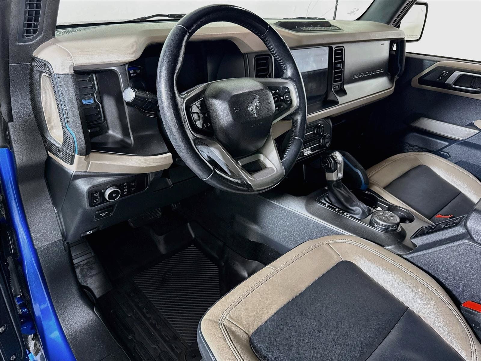 Used 2023 Ford Bronco Wildtrak AWD/4WD image 7