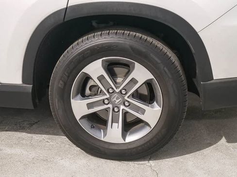 Used 2025 Honda Pilot EX-L image 6