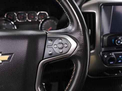 Used 2018 Chevrolet Silverado 1500 LT w/ All Star Edition AWD/4WD image 11