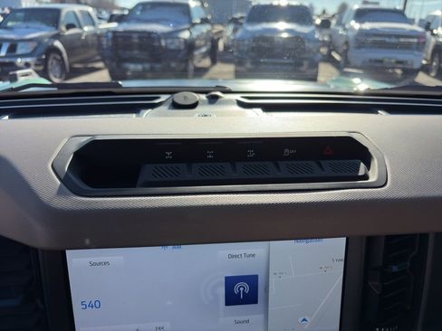 Used 2024 Ford Bronco Wildtrak image 14