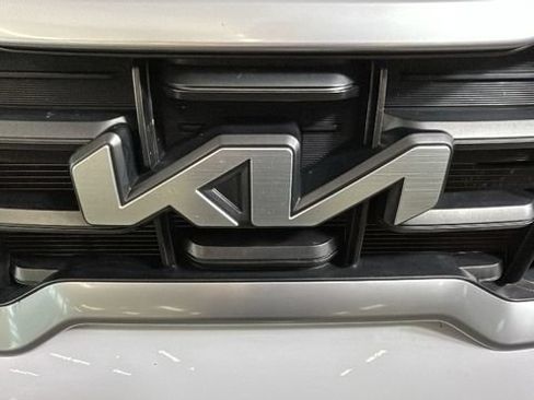 Used 2024 Kia Telluride S w/ S Sunroof Package AWD/4WD image 8