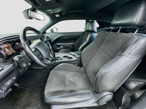 Used 2022 Dodge Challenger GT w/ Plus Package AWD/4WD image 13