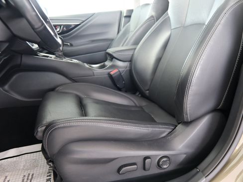 Used 2023 Subaru Outback Limited image 18