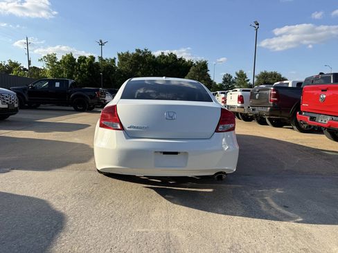 Used 2011 Honda Accord EX-L image 34