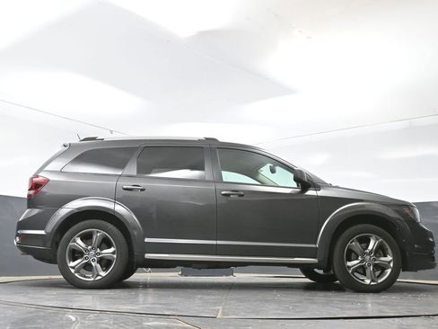 Used 2017 Dodge Journey Crossroad AWD/4WD image 47