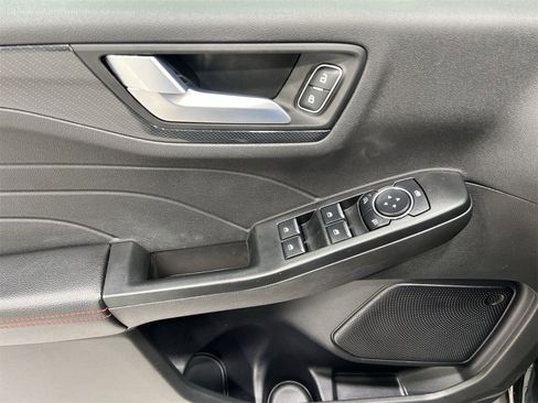 Used 2024 Ford Escape ST-Line image 13