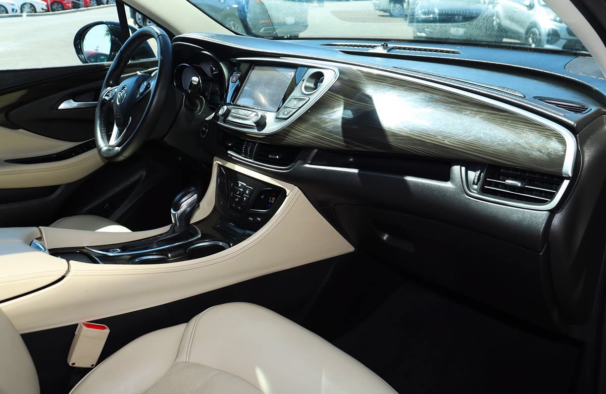 Used 2020 Buick Envision Preferred AWD/4WD image 36