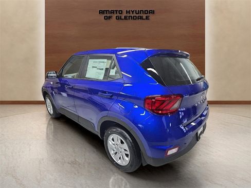 New 2026 Hyundai Venue SE image 4