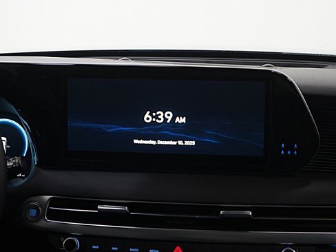 Used 2024 Hyundai Palisade Calligraphy image 16