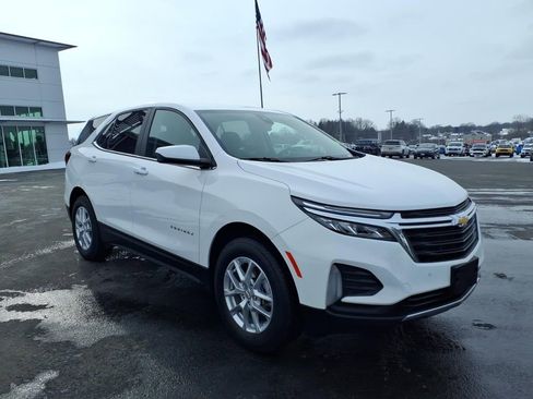 Used 2023 Chevrolet Equinox LT AWD/4WD image 7