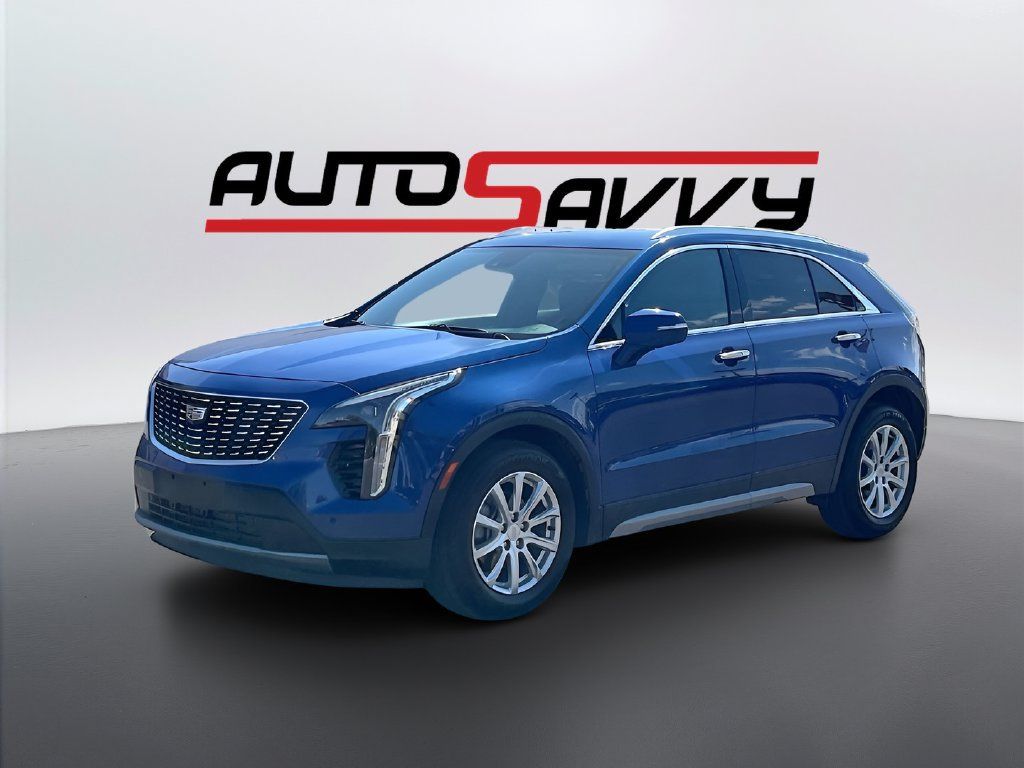 Used 2022 Cadillac XT4 Premium Luxury w/ Safety Alert Package FWD image 3