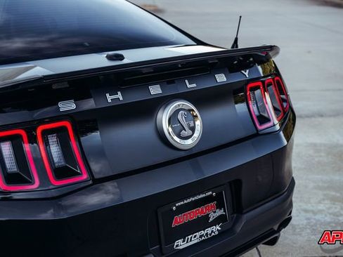 Used 2010 Ford Mustang Shelby GT500 image 31