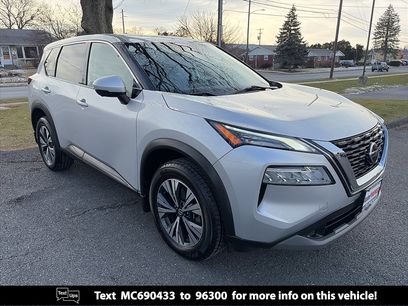 Used 2021 Nissan Rogue SV