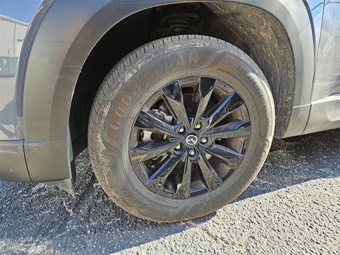 Used 2025 MAZDA CX-50 AWD 2.5 S w/ Premium Package image 6