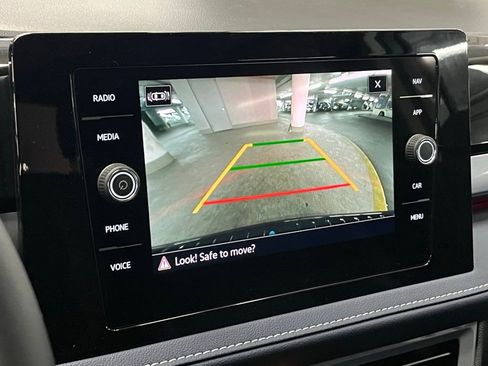 New 2026 Volkswagen Taos SEL AWD/4WD image 29