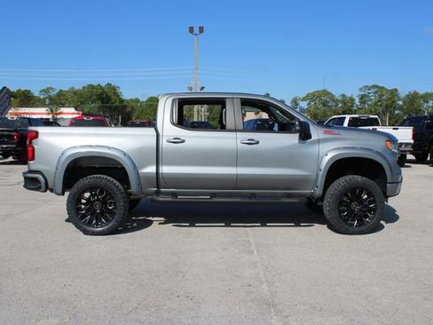 Used 2023 Chevrolet Silverado 1500 RST w/ Z71 Off-Road Package image 13