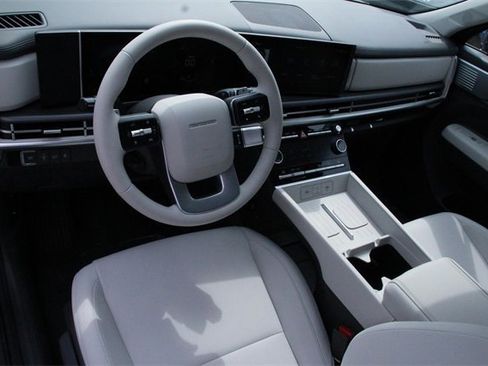 New 2026 Hyundai Santa Fe SE image 8