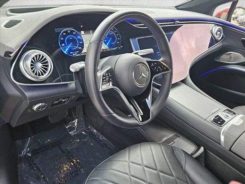 Certified 2023 Mercedes-Benz EQS 580 4MATIC Sedan image 10