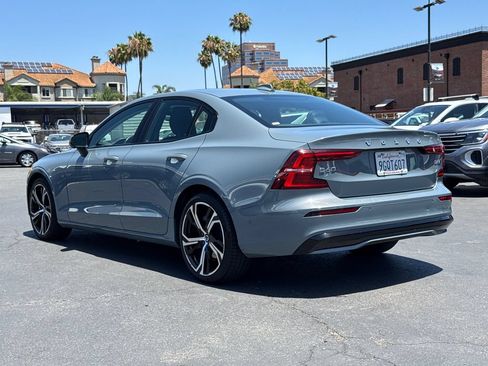 Used 2024 Volvo S60 B5 Plus AWD/4WD image 10