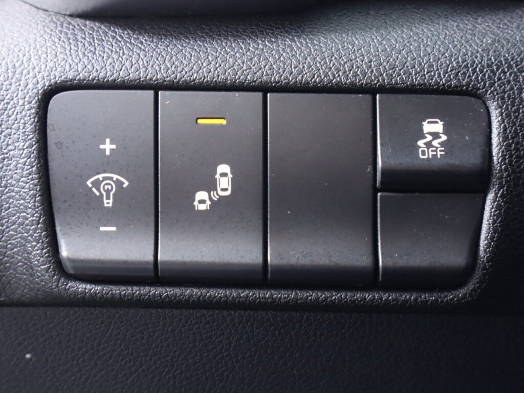 Used 2018 Kia Sportage EX AWD/4WD image 10