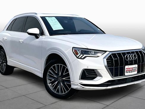 Used 2022 Audi Q3 2.0T Premium Plus image 2