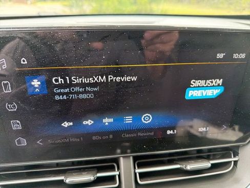 Used 2025 Chevrolet Trax ACTIV w/ Driver Confidence Package FWD image 20