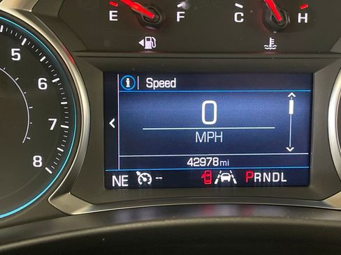 Used 2024 Chevrolet Equinox LT image 21