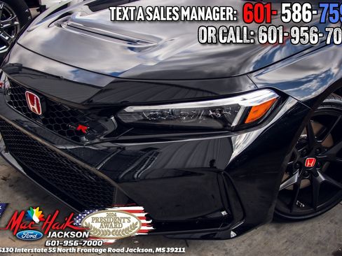Used 2025 Honda Civic Type R image 2