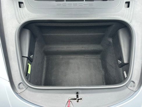 Certified 2017 Porsche 911 Carrera RWD image 37