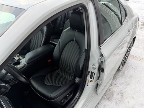 Used 2023 Toyota Camry SE image 27